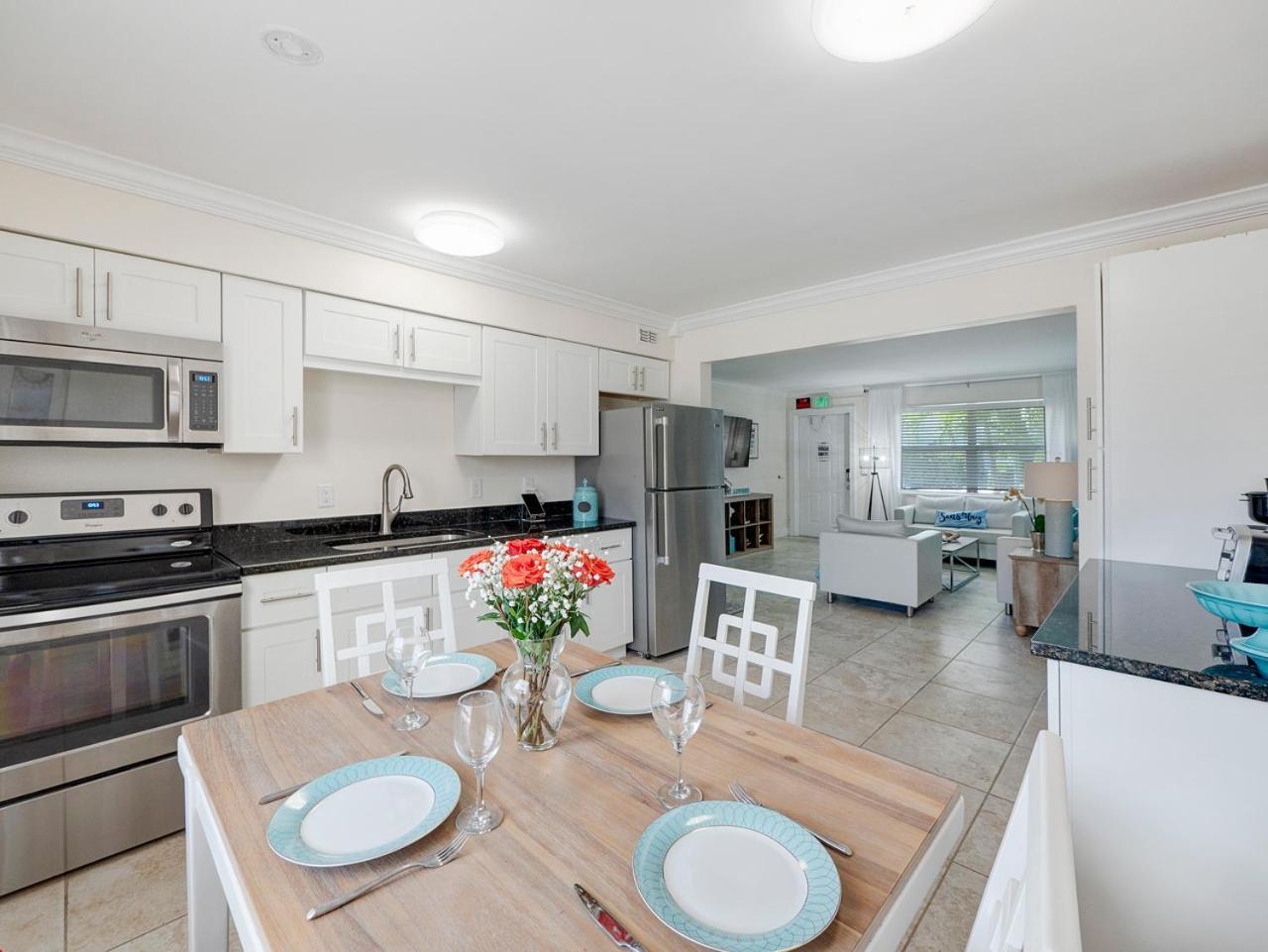 Bright And Sunny 2Br !!Close To Peanut Island!! Riviera Beach Esterno foto