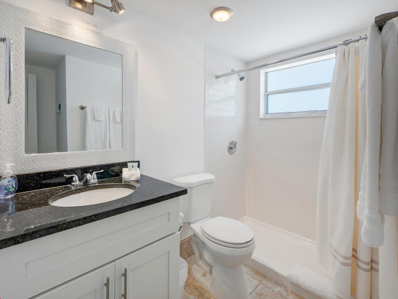 Bright And Sunny 2Br !!Close To Peanut Island!! Riviera Beach Esterno foto